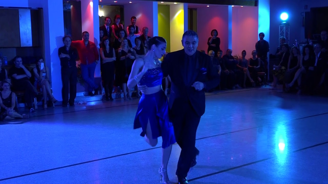 Video thumbnail for Julio BALMACEDA y Virginia VASCONI 2/4 - 10° Cosenza International Tango Festival