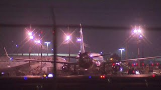 Tarmac accident at Pearson airport strands passengers