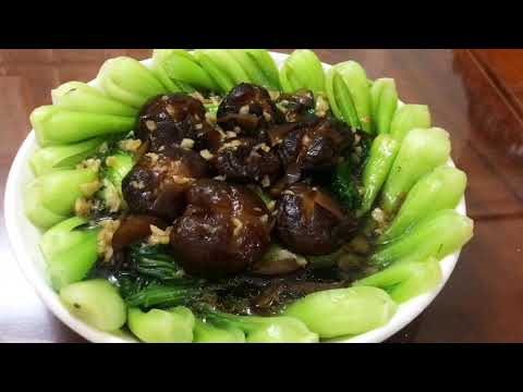 Cải thìa xào nấm sốt dầu hào