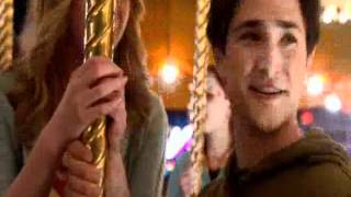 Kyle sur le carrousel (vf)