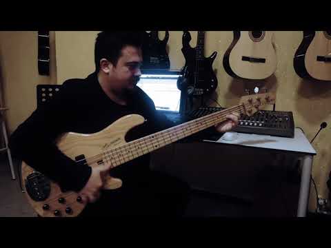 9/8 intro ( slap bass )