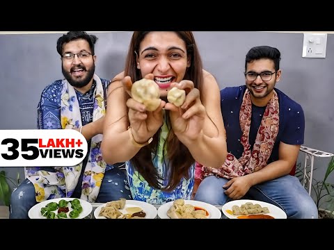 Rs 20 vs Rs 250 MOMOS 😱 || Which One Is The BEST MoMo ?