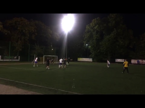 28.09 JM Auto Team (białe) - NG Engineering (czarno)