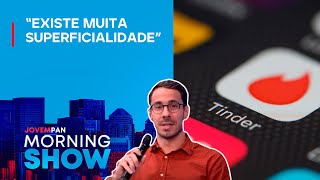 Aplicativos de relacionamento facilitam ou causam frustração? Thomas Schultz manda a real