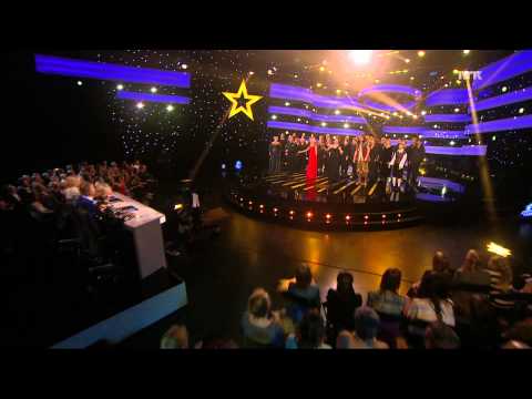 Stjernekamp 2 - Åpningsnummeret - Libiamo ne' lieti calici