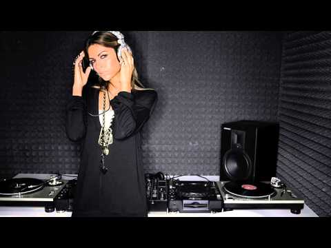 Dancefloor Kingz Vs. Frame - 100 Voices (Club Edit)