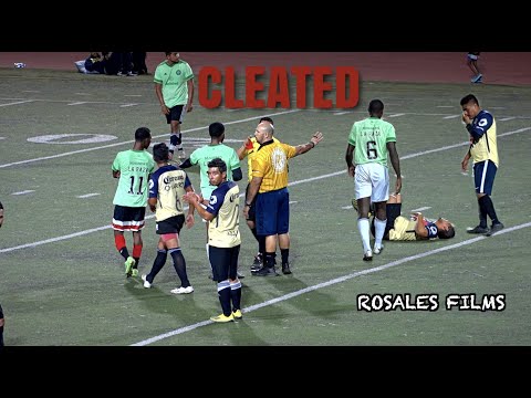 Multiple Red Cards - La Raza vs AK SD *Lights Turned Off*