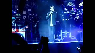 Hands Held High (Live In London 2008) HD
