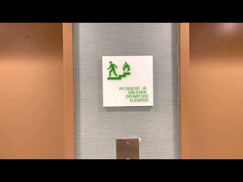 Otis hydraulic elevator Holiday Inn fairview Heights Illinois￼