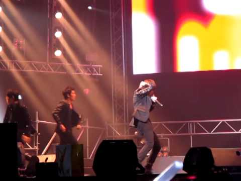 [FANCAM] 110113 Kpop Party - BEAST (Shock)
