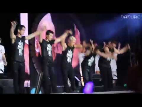HD FANCAM | 140712 Taewoo trolling the last note! @ god 15th Anniversary Concert