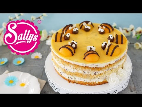Summery Bee Cake / Buttermilk Stracciatella Cake with Peach / Sally's World