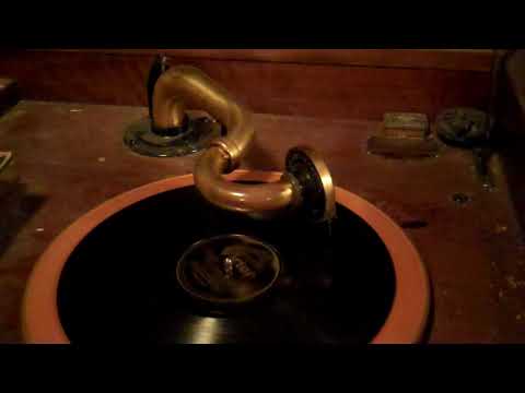 ROGER WOLFE KAHN'S HOTEL BILTMORE ORCH. - LANTERN OF LOVE - ROARING 20's VICTROLA 8-30