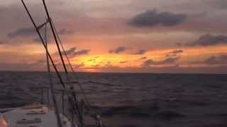 preview picture of video 'Short video of sailing the catamaran Copernic'