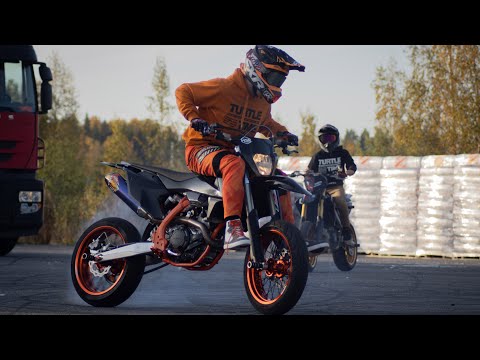 KTM & Suzuki 450cc stuntriding