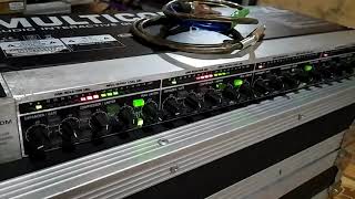 Video thumbnail for Behringer MULTICOMPRO-XL  MDX4600 by HA official