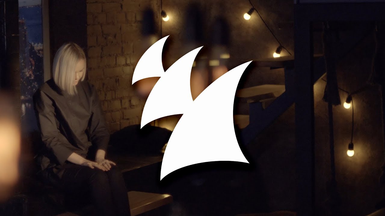 Alexander Popov, Attila Syah & Natalie Gioia — Nothing Is Over