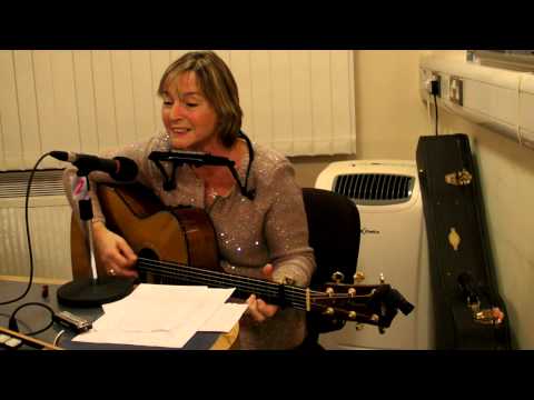 Carol Sampson - Sans Day Carol (live at Choice Radio, Worcester - 18th December 13)