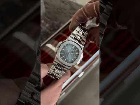 Patek Philippe 40mm 5711/1A-010 Nautilus Stainless Steel Blue Dial 🔥