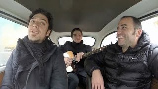 Shinova canta 'Viajero' en el Seiscientos de Autoentrevistas