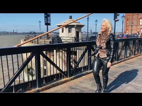 KATYA OCEAN - SHINING SUPERSTAR