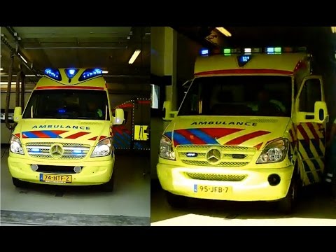 [Archief] Showtje, Delfis Ambulance 02-114 & Ambu+ Ambulance 02-112 Leeuwarden in Leeuwarden