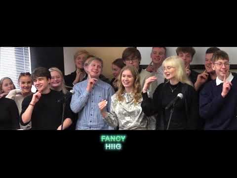 HIIGi 11. klass - Fancy HIIG "ABBA "Dancing Queen"