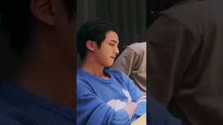 Download lagu The way Jin controls members 🥴#bts #jin #seokjin #btsshorts #kimseokjin #btsarmy mp3