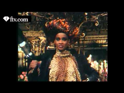 YVES SAINT LAURENT HC AH 1991/1992 & AH 1992/1993 & AH 1993/