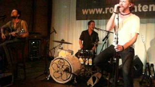 LIVINGSTON - SINK OR SWIM