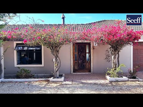 R2,995,000 | 3 Bedroom House For Sale in Country Club