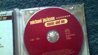 Unboxing Michael Jackson&#39;s Music And Me CD