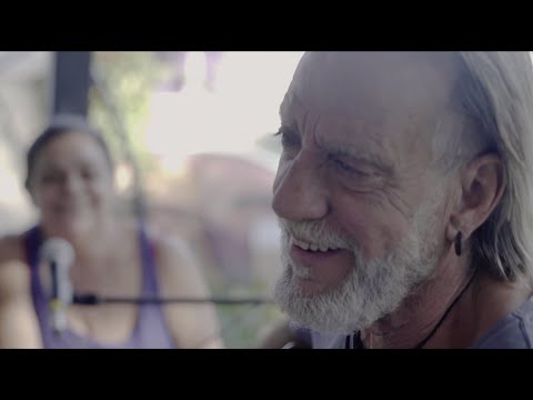 Luis Pastor (con Lourdes Guerra) - Mi Casa y Mi Corazón (a la memoria de Marcos Ana)