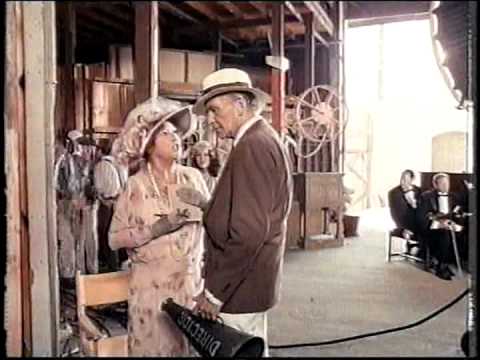 Won Ton Ton Movie (1976) - Cameos