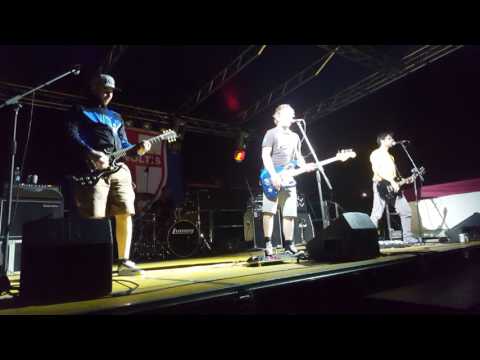 Cornoltis - giovani vecchi VS vecchi giovani @ Edonè Bergamo