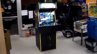 Capcom's Marvel SuperHeroes Arcade Game!  Artwork, gameplay video