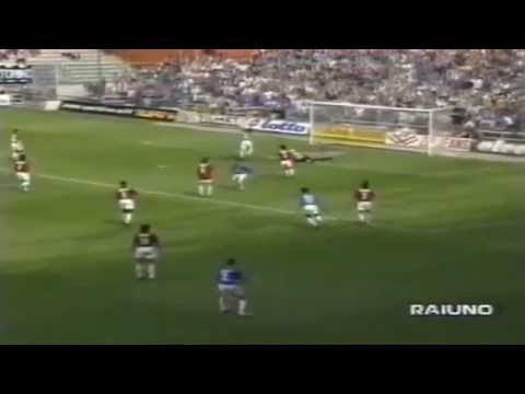 Serie A 1995-1996, day 33 Sampdoria - Milan 3-0 (2 Chiesa, R.Mancini)