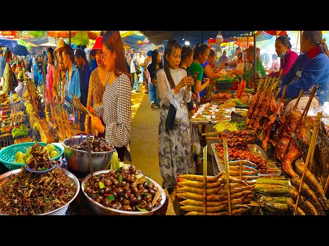 Amazing Cambodian Street Food @ Oudong Resort - Delicious Grilled Food, Frog, Fish, Fruit & More