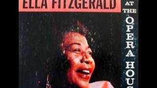 Ella Fitzgerald at the Opera House - It&#39;s All Right With Me .wmv