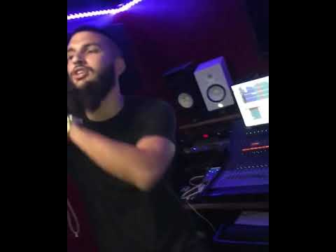 Y'all stay sleeping 🅱