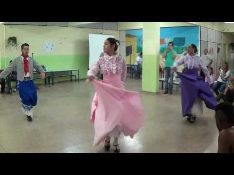 Tatu de Castanhola (Dança Tradicionalista - Grupo Querência N'Ativa)