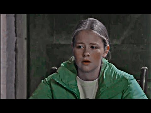 Liv Flaherty 1st December 2021 Part 2 - aaron destroys the evidence against liv