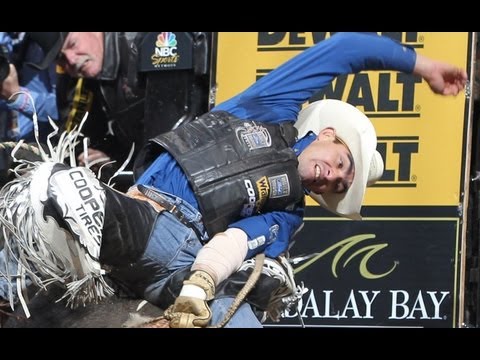 Renato Nunes vs. Orangutan