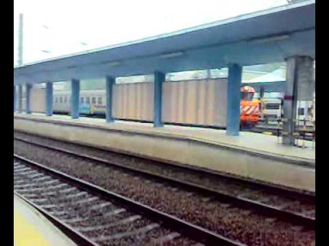 1903 com o comboio nº 32201