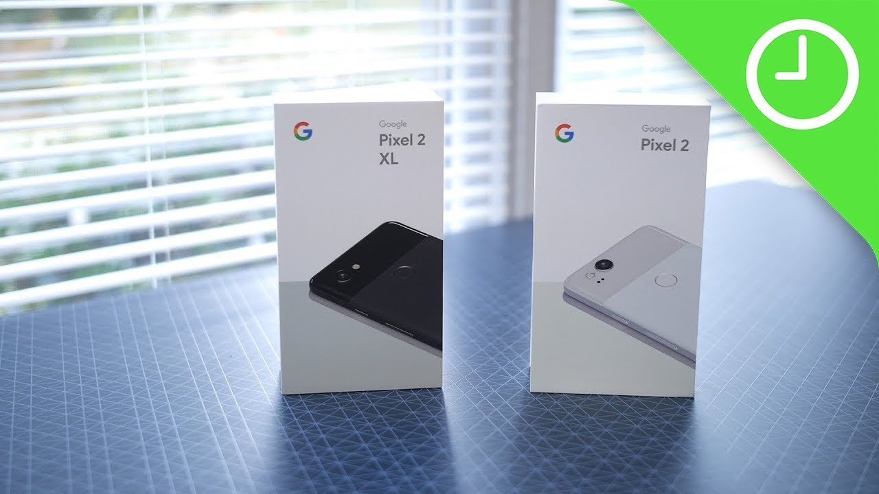 Google Pixel 2/Pixel 2 XL Unboxing & Comparison