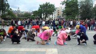 Holy Flashmob B@man - Paris, France - 03.06.2012