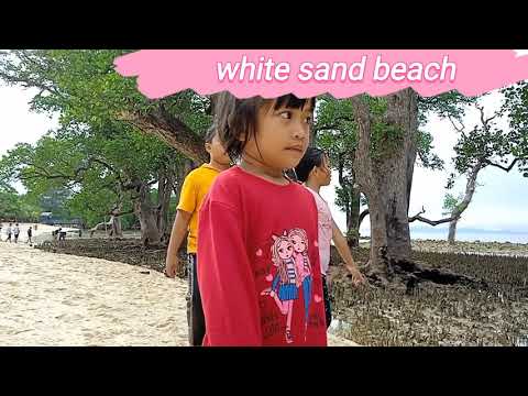travelling to the suharto mountain and swimming at the lhok me white sand beach
