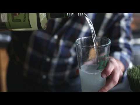 ZU Cocktails: Simple Cocktail Recipes for the "Apple Pie" and "Polish Forest Lemonade."