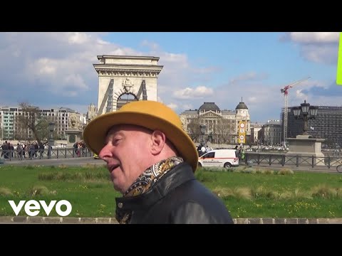 Peo - RUNNING JUMPING (Official Music Video)