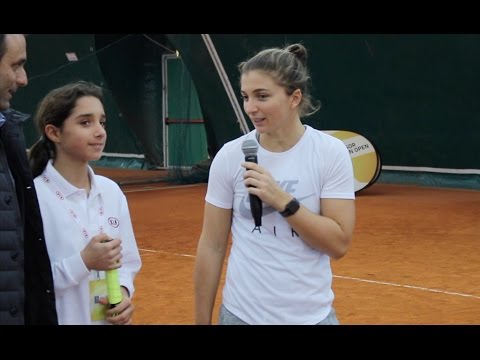 #KiaTennisTrophy Sara Errani e i giovani tennisti del Quanta Club
